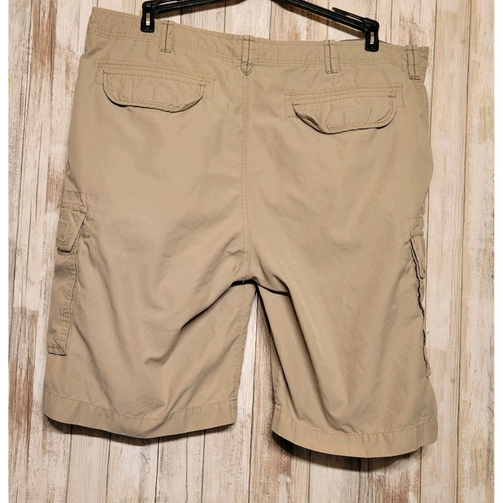 John Henry Cargo Shorts Mens 40 Kaki Casual Outdoors Hiking Pockets - Picture 2 of 4